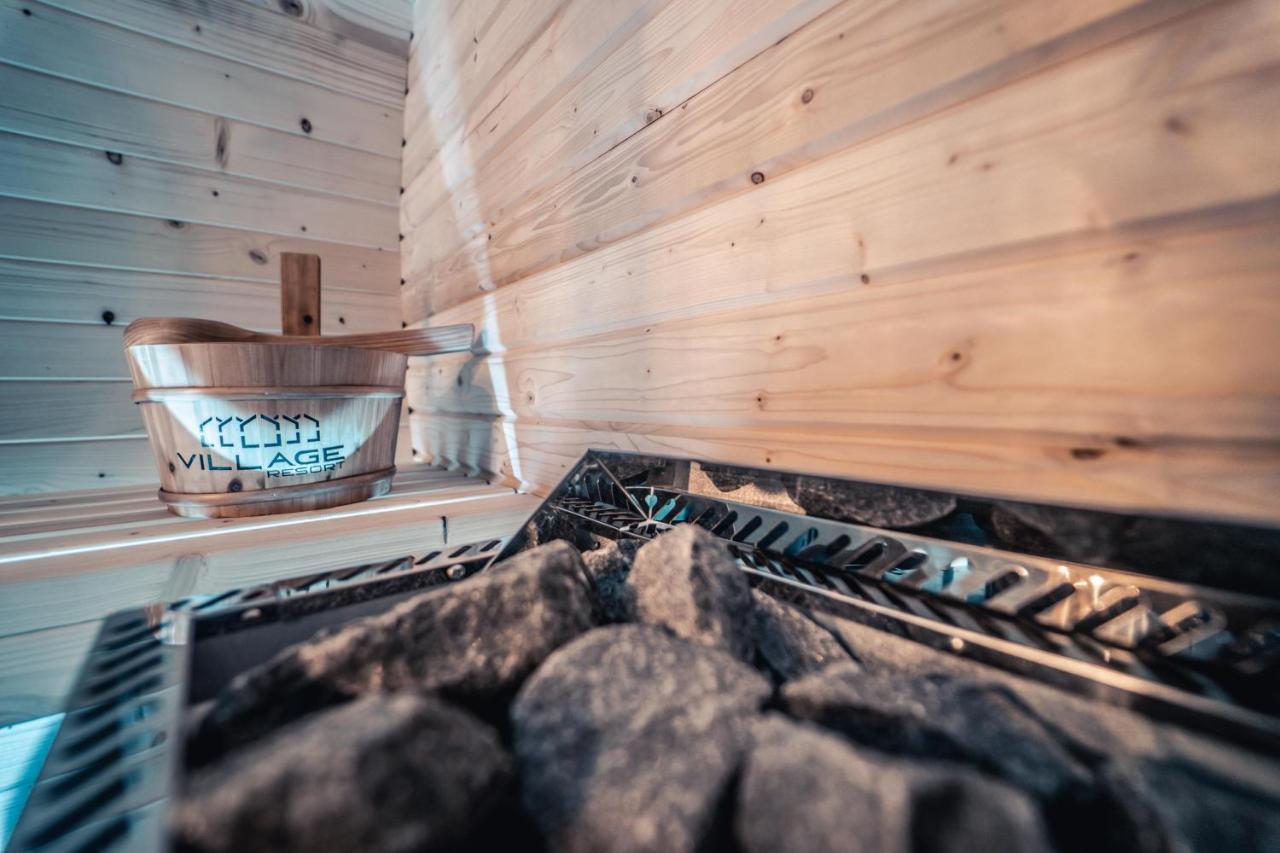 Village Resort Sauna & Jacuzzi & Netflix Tworkowa エクステリア 写真